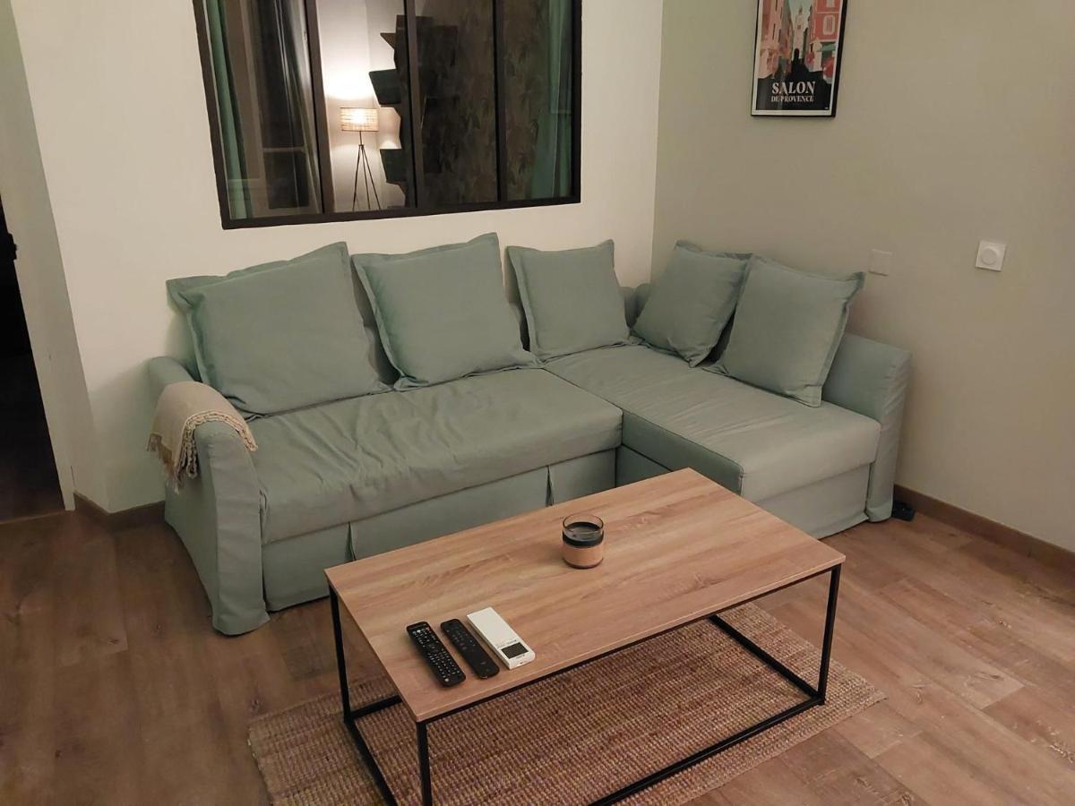 Apartament Le Mistralet Salon-de-Provence Zewnętrze zdjęcie
