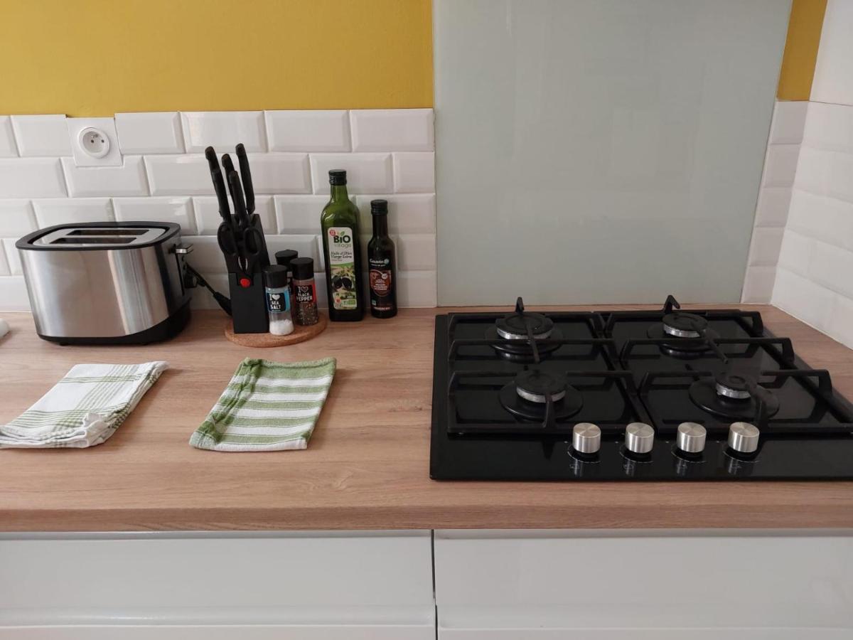 Apartament Le Mistralet Salon-de-Provence Zewnętrze zdjęcie